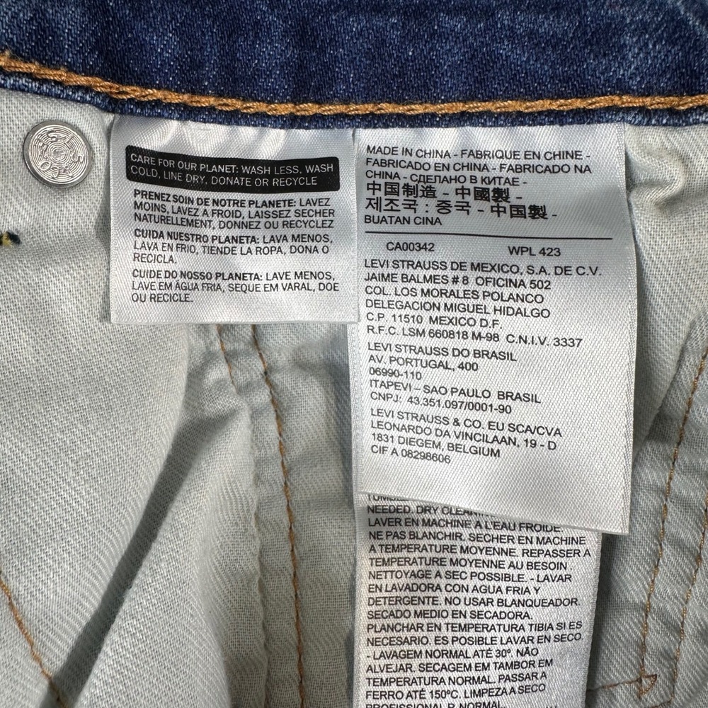 Levis 505 Regular Fit Straight Leg Jeans Mens 33x30 Medium Wash Blue Denim - Picture 11 of 14